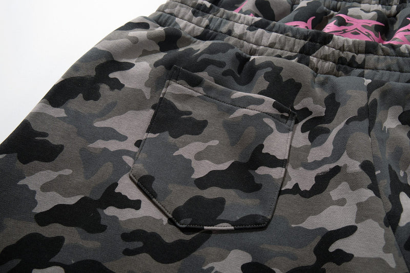 Camo Graffiti Wide-Leg Baggy Pants | Pink Star Print