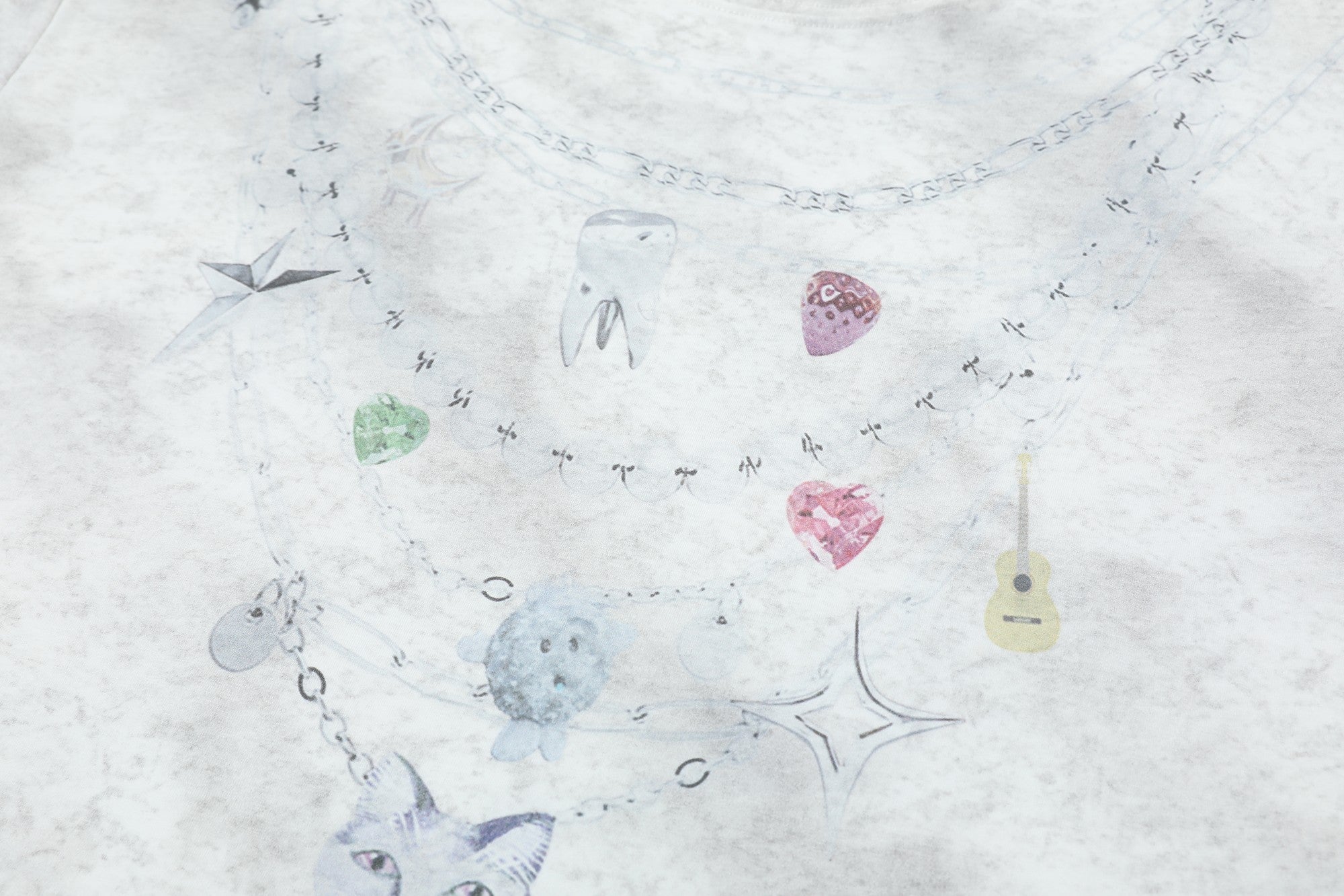 Omirad Charm Necklace Graphic Tee | Tie-Dye Street Style