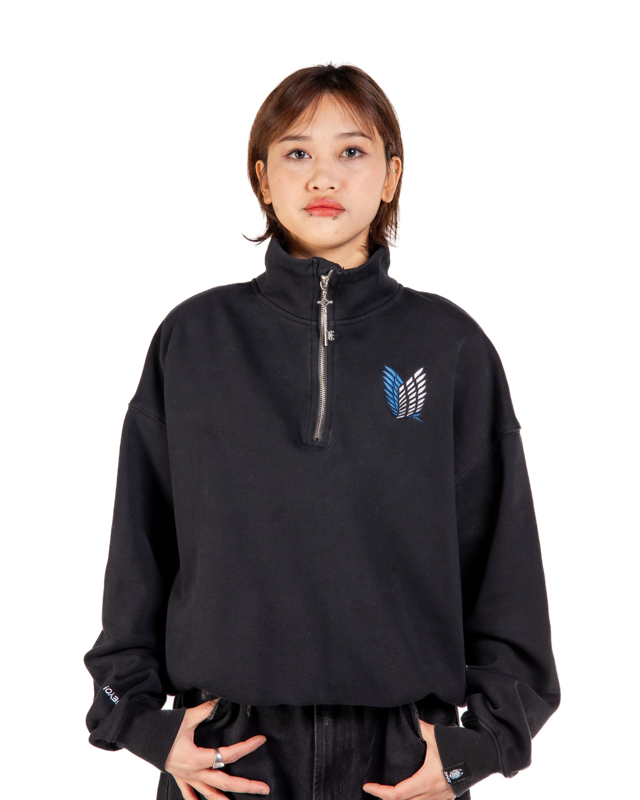 Attack on Titan Freedom Quarter-Zip | Besticktes Anime Streetwear Pullover Sweatshirt